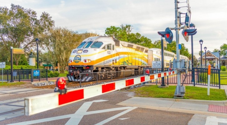 Ride and Shine: Learn more about riding SunRail